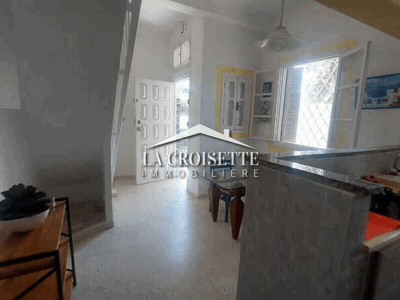 Duplex S+2 meublé à La Marsa